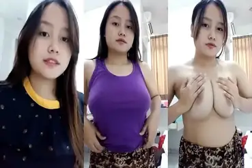 Bokep Indo Youtuber Cantik Lepas Baju Saya Darla poster